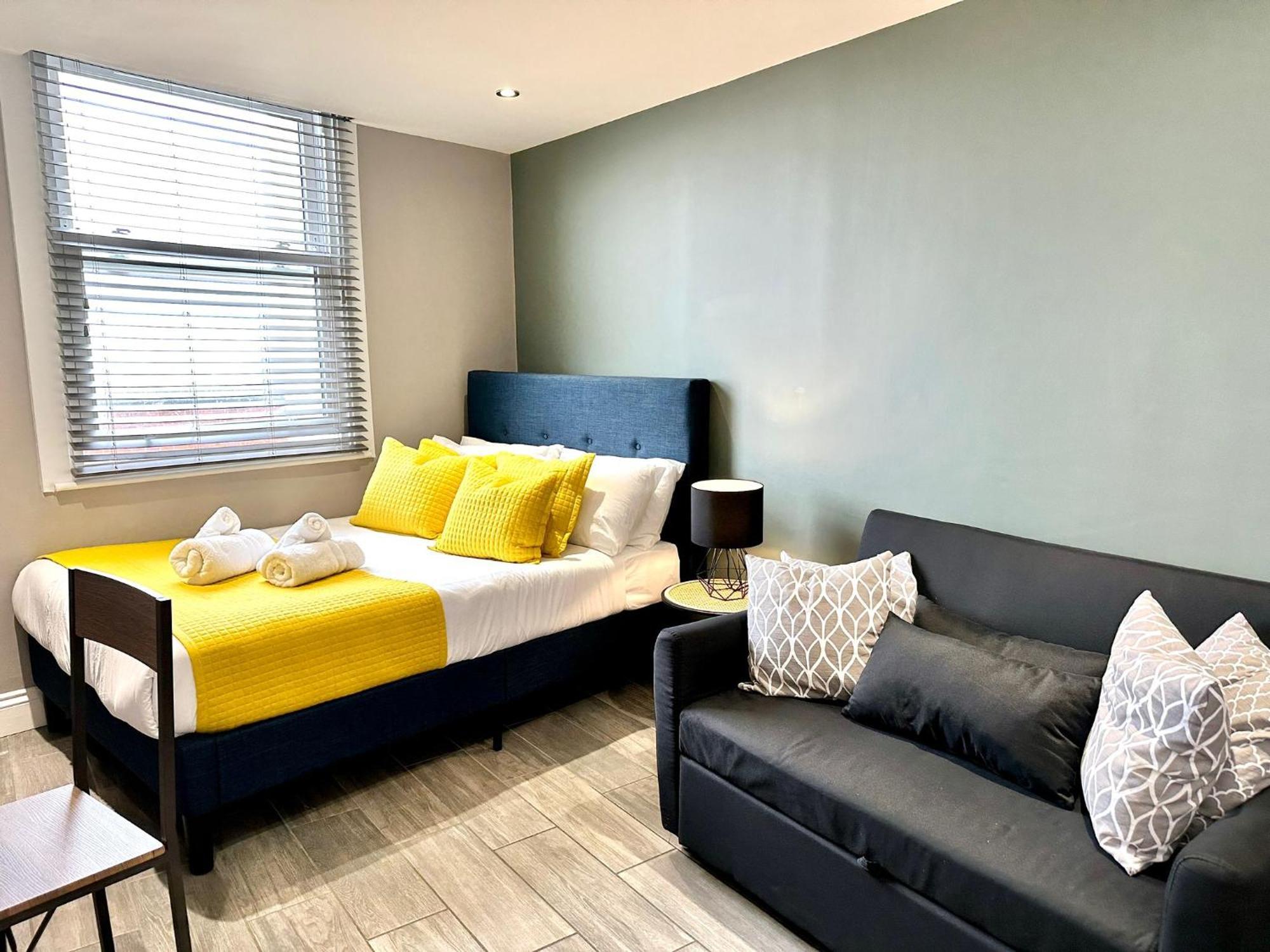 Stylish Studio With Sea Views Lägenhet Brighton Exteriör bild
